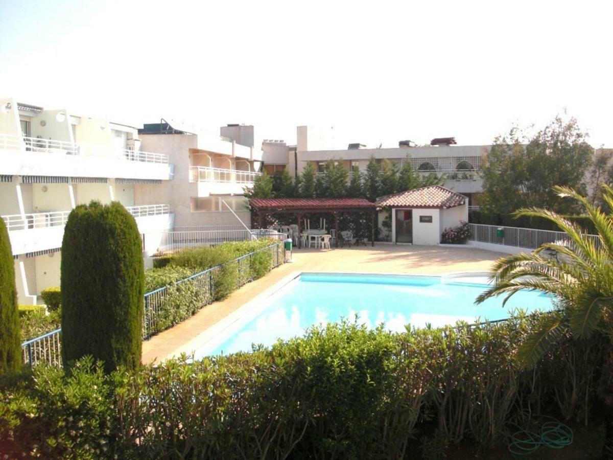 Agreable Appartement 4 Personnes A Villeneuve-Loubet Plage, Piscine, Mer, Commerces A Proximite Kültér fotó